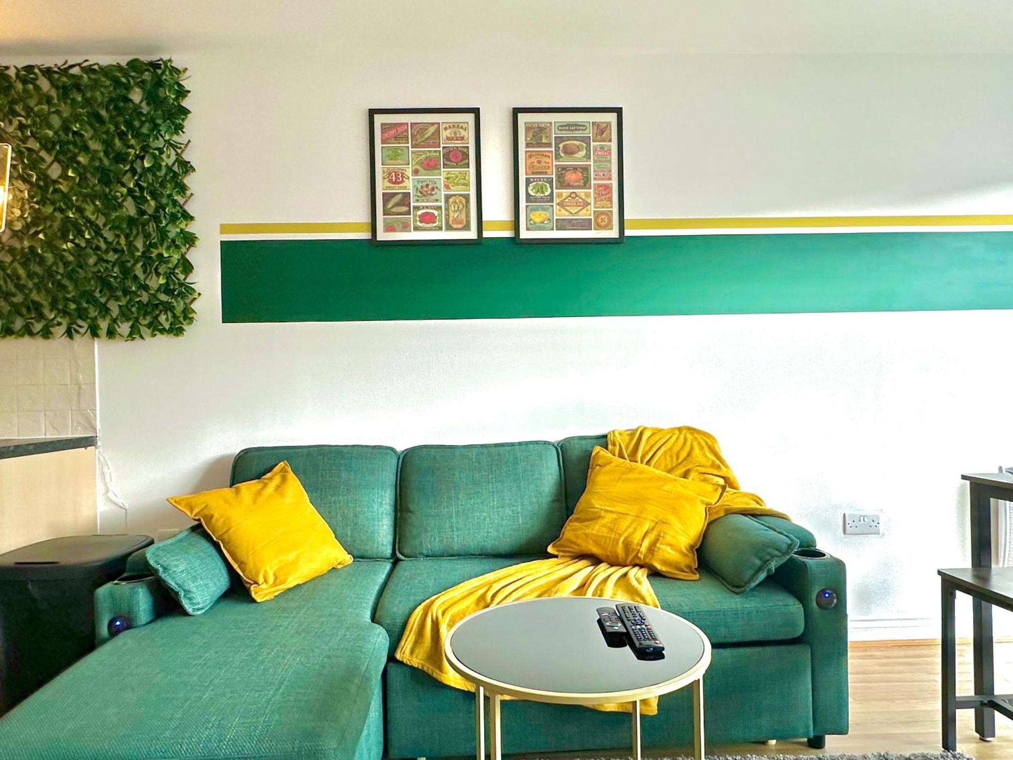 Watford Serviced Apartment, Free Parking, City Centre Eksteriør bilde